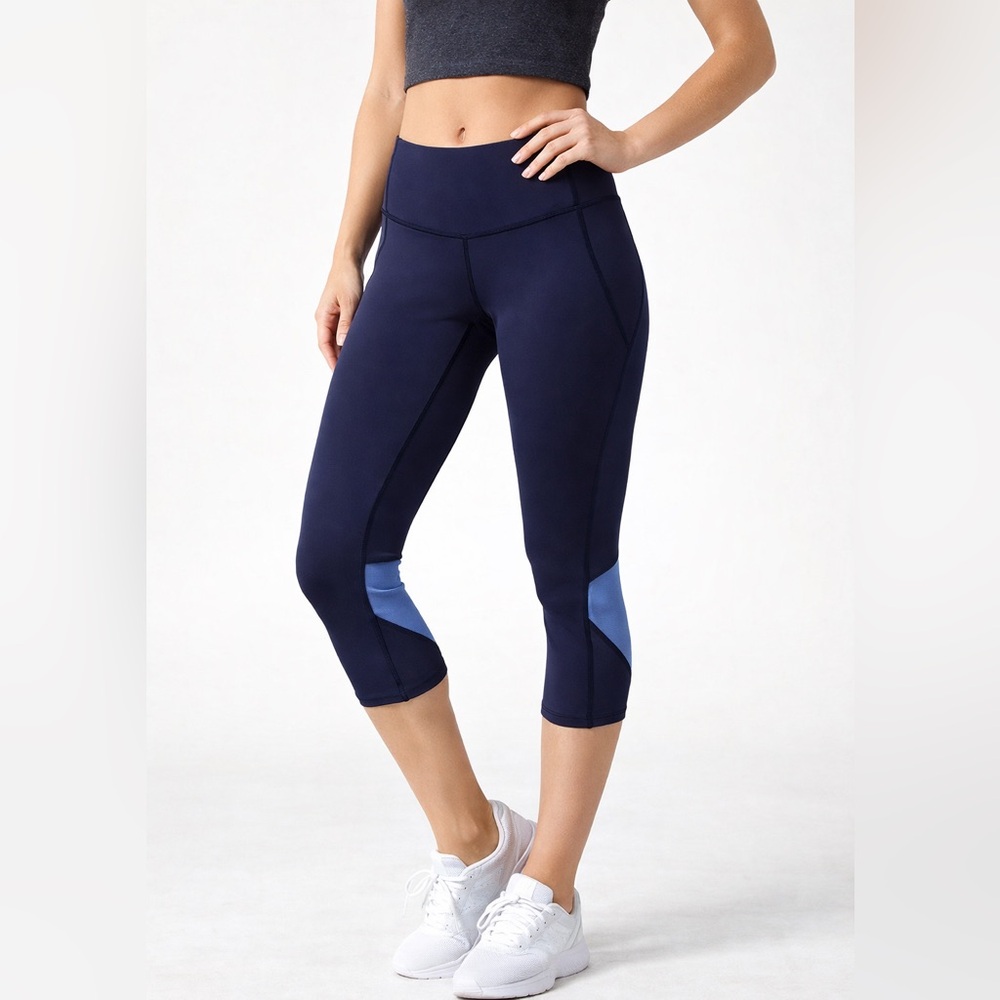 Lululemon  Navy and Blue Capris
